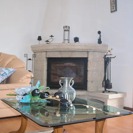 Casa Sapeiras